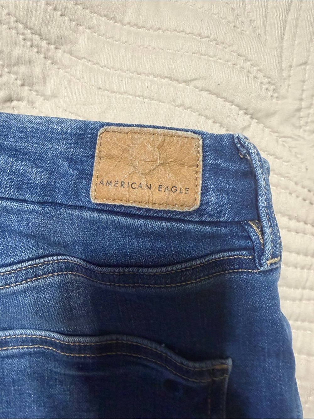 American Eagle Outfitters High-Waisted Flare Jeans - Medium Blue - Picture 9 of 10